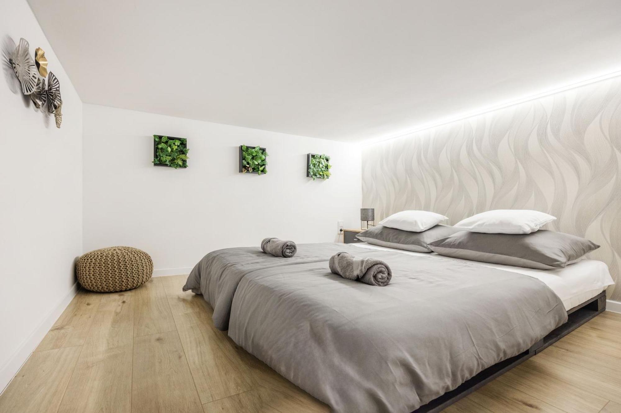 Ferienwohnung Modern Downtown Oasis Budapest Exterior foto